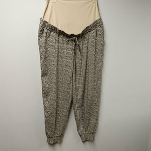 Thyme maternity, flowy pants with tummy panel